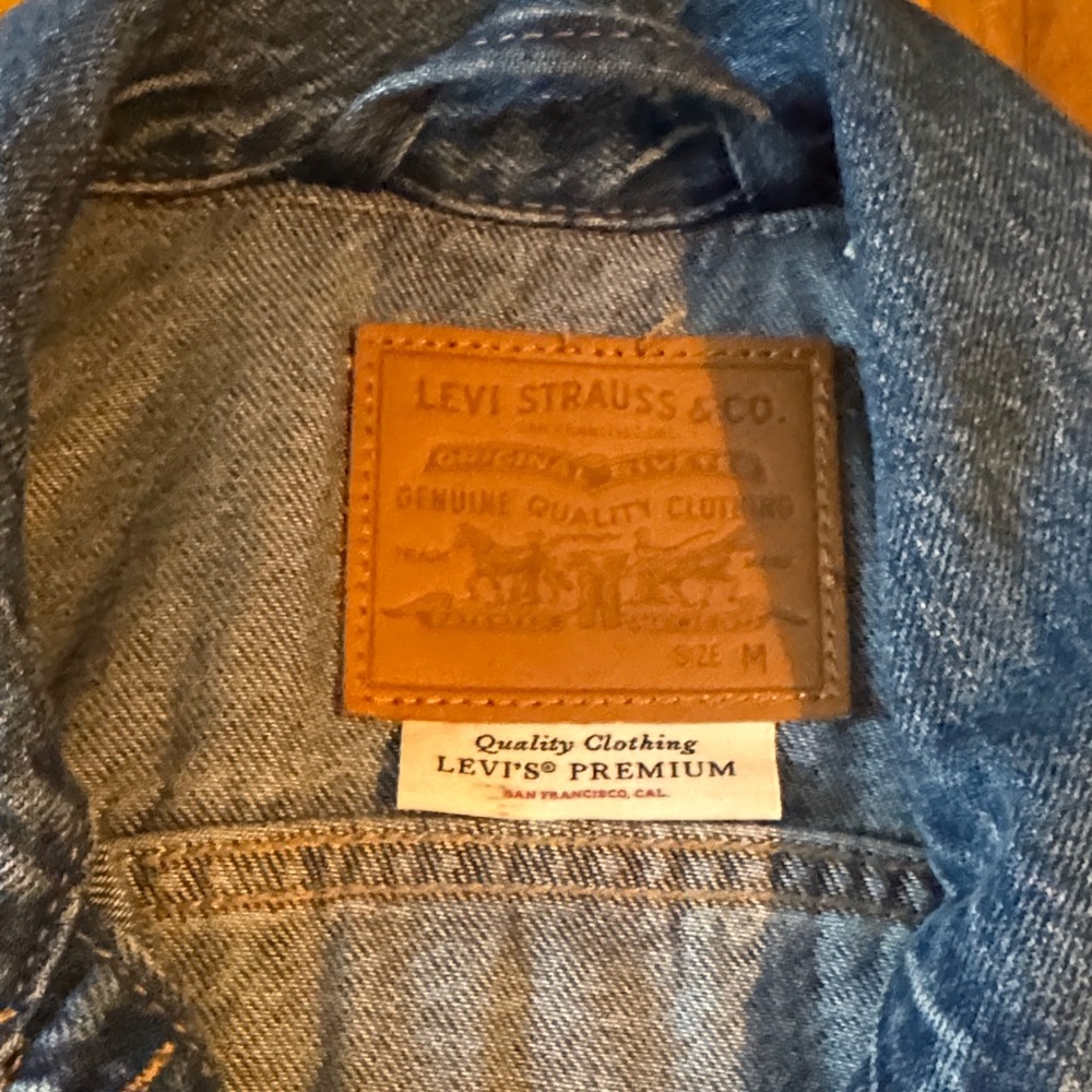 [SOLD!] Levi's Original Trucker Denim Jacket in Soft as Butter - Picture 2 of 5